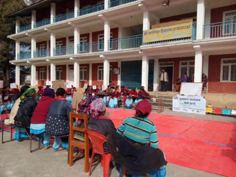 चौधौं महिला स्वयंसेविका दिवसका अवसरमा वडा स्तरीय महिला स्वास्थ्य स्वयंसेविका हाजिरीजवाफ प्रतियोगिता सञ्चालन हुँदै